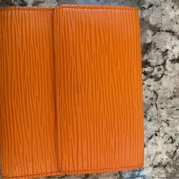 Authentic Louis Vuitton Orange Epi Compact Wallet. - Picture 2 of 6